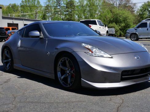 Used 2013 Nissan 370Z NISMO w/ Bose Pkg image 4