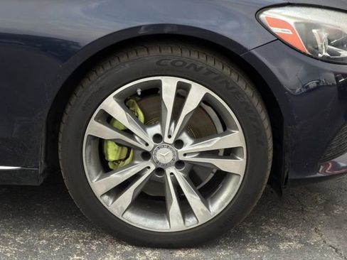 Used 2015 Mercedes-Benz C 300 Sedan image 4