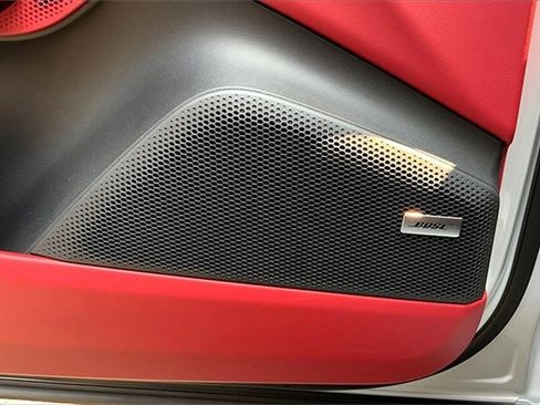 New 2025 Porsche Macan 4S Electric image 33