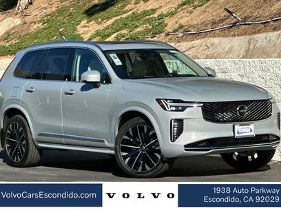 New 2026 Volvo XC90 T8 Ultra