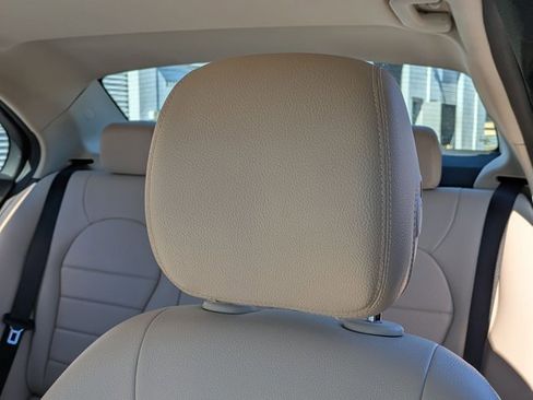 Used 2021 Mercedes-Benz C 300 Sedan image 14