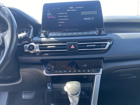 Used 2022 Kia Seltos S FWD image 12
