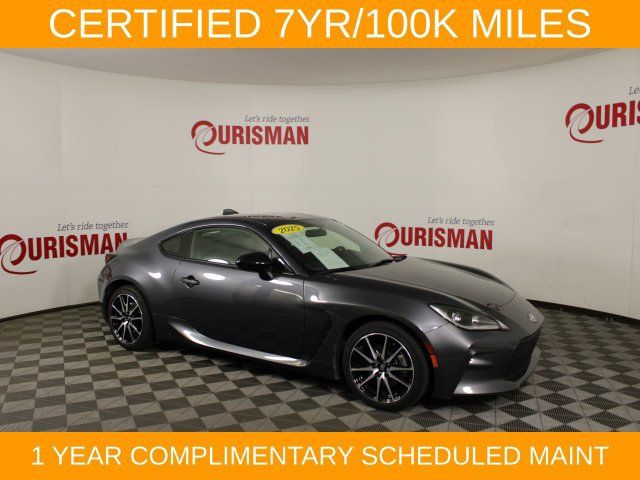 Used 2025 Toyota GR86 RWD image 9