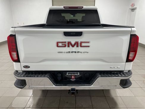 Used 2023 GMC Sierra 1500 SLE image 5