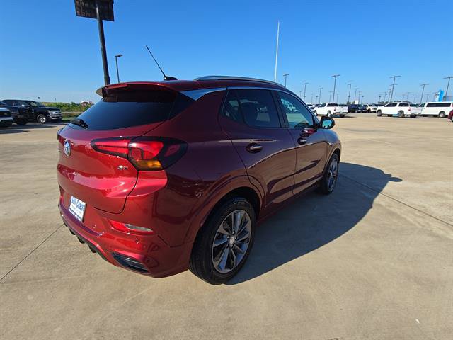 Used 2022 Buick Encore GX Select w/ Advanced Technology Package FWD image 5