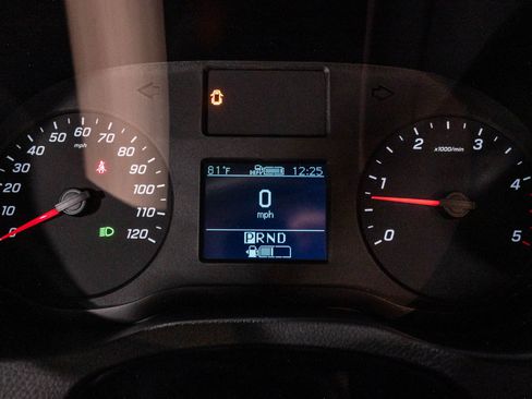 Used 2021 Mercedes-Benz Sprinter 2500 w/ Driver Convenience Package image 13