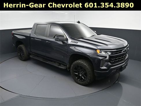 Used 2022 Chevrolet Silverado 1500 RST w/ Z71 Off-Road Package image 1