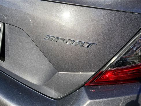 Used 2019 Honda Civic Sport image 8