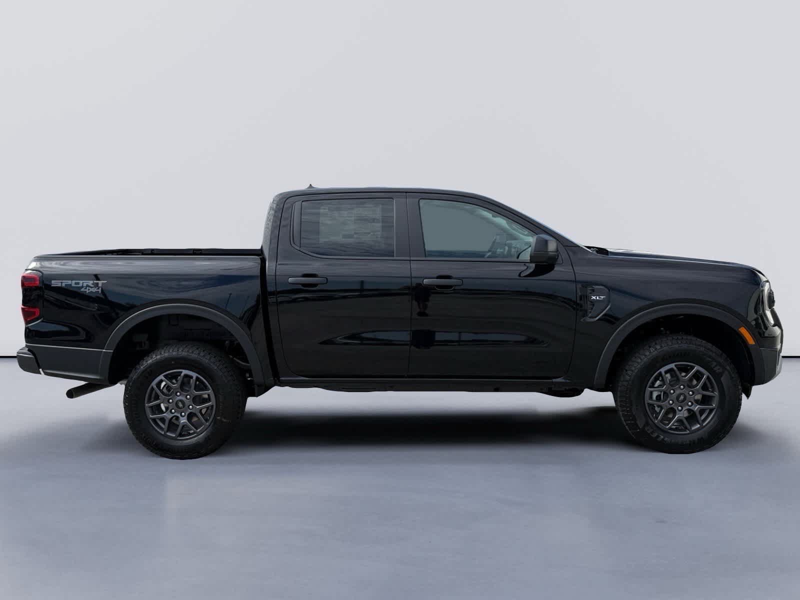 New 2026 Ford Ranger XLT w/ Equipment Group 301A High AWD/4WD image 6