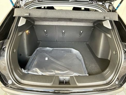 New 2026 Chevrolet Trax LT w/ Driver Confidence Package FWD image 26
