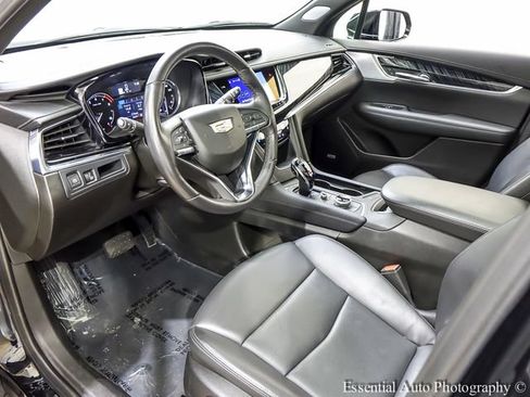 Certified 2024 Cadillac XT6 Premium Luxury w/ LPO, Floor Liner Package AWD/4WD image 11