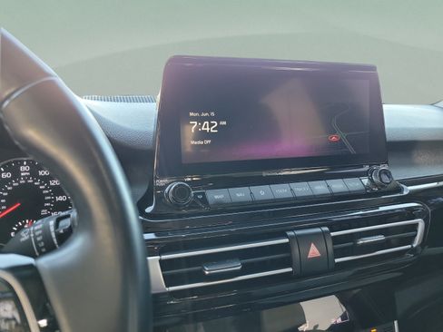 Certified 2023 Kia Seltos EX AWD/4WD image 18