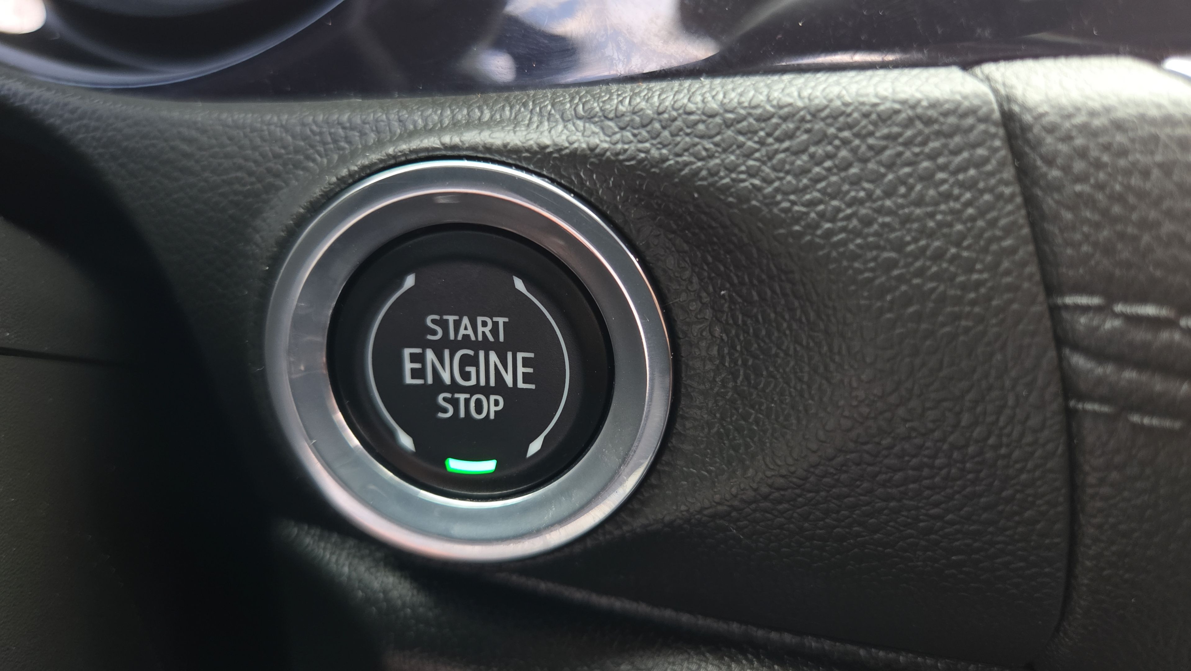 Used 2023 Buick Encore GX Essence w/ Experience Buick Package FWD image 23