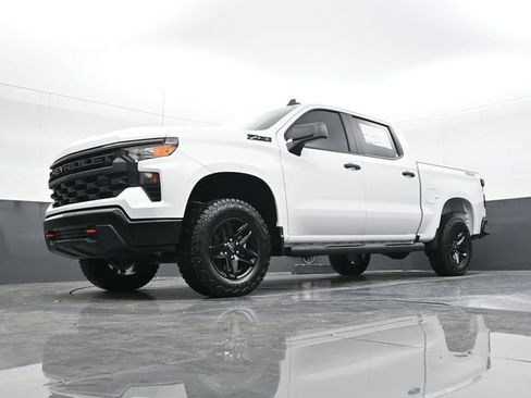 New 2026 Chevrolet Silverado 1500 Custom Trail Boss w/ LPO, Dark Essentials Package AWD/4WD image 44