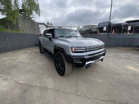 Used 2025 GMC Hummer EV 2X AWD/4WD image 8