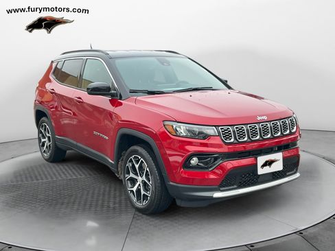Used 2024 Jeep Compass Limited image 1
