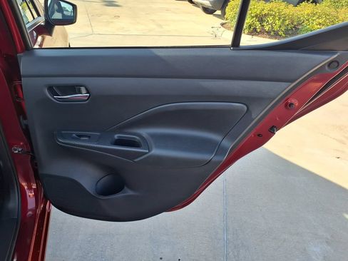 Used 2025 Nissan Versa SV FWD image 19