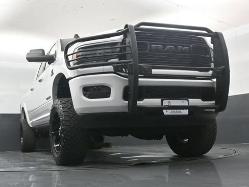 Used 2022 RAM 2500 Limited AWD/4WD image 47
