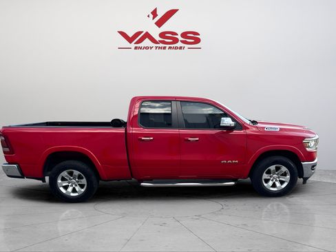 Used 2019 RAM 1500 Laramie AWD/4WD image 6