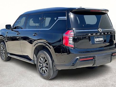 Used 2025 Nissan Armada SV image 16