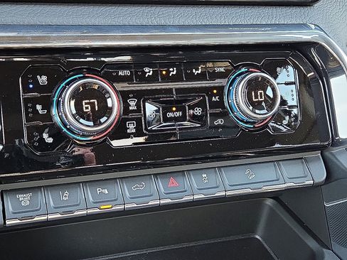 New 2026 GMC Sierra 3500 Denali image 19