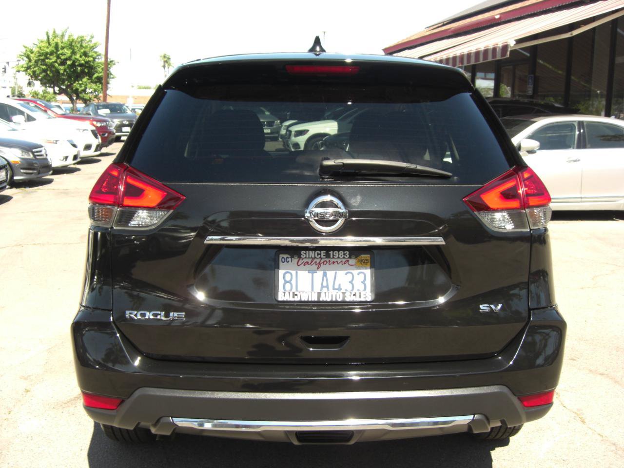 Used 2019 Nissan Rogue S FWD image 12