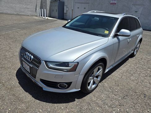 Used 2013 Audi A4 Premium Plus w/ Premium Plus Pkg AWD/4WD image 9