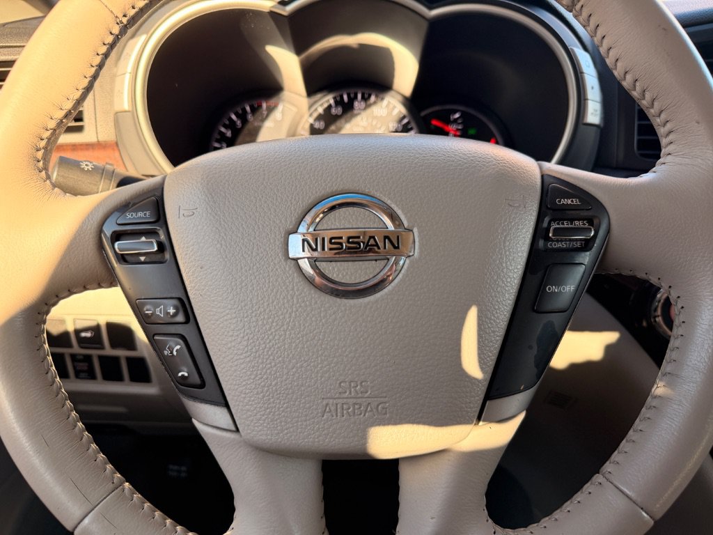 Used 2015 Nissan Quest SL w/ Bose Package FWD image 11