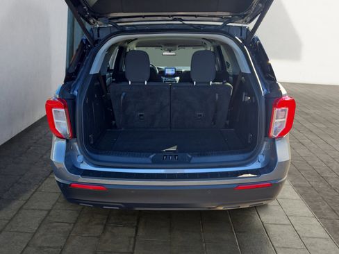 Certified 2022 Ford Explorer XLT image 25