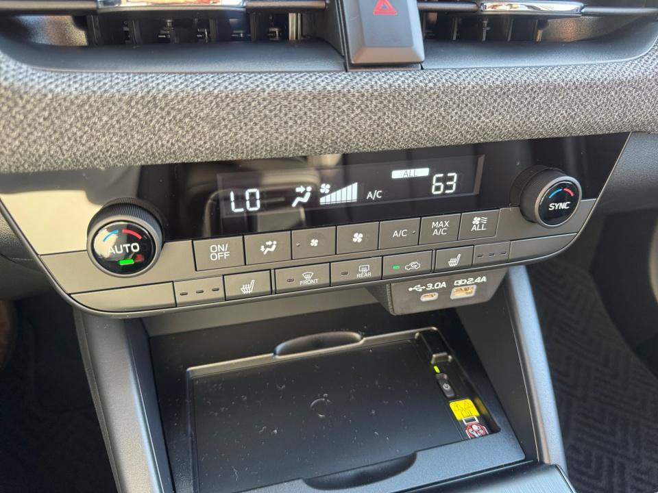 New 2026 Subaru Outback Limited AWD/4WD image 18