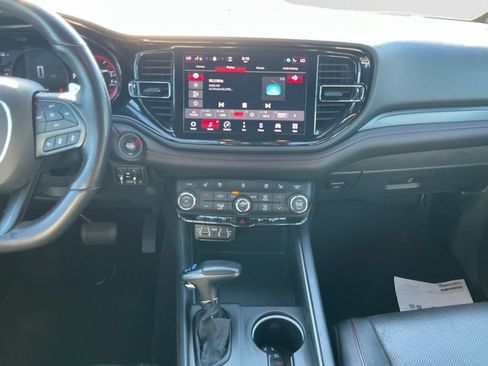 Used 2024 Dodge Durango GT AWD/4WD image 11