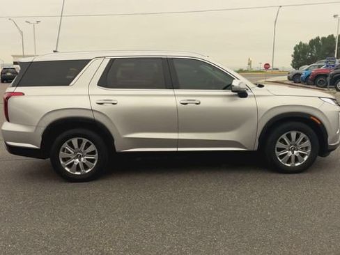 Used 2024 Hyundai Palisade SEL AWD/4WD image 9