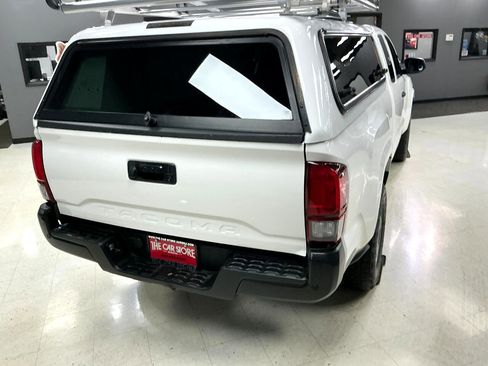Used 2021 Toyota Tacoma SR image 30