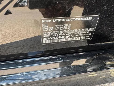 Used 2022 BMW 330i Sedan w/ Driving Assistance Package image 13