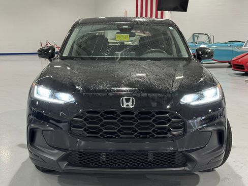 Used 2024 Honda HR-V LX image 18