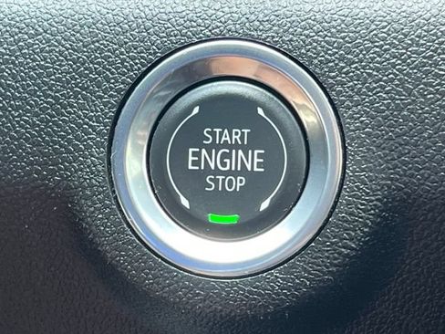 Used 2026 GMC Terrain AT4 w/ Convenience Package III AWD/4WD image 30