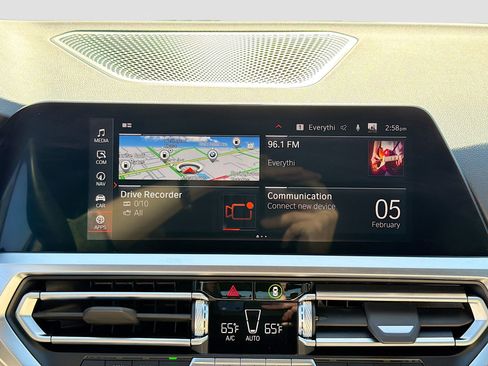 Used 2023 BMW 430i Coupe w/ Premium Package image 33