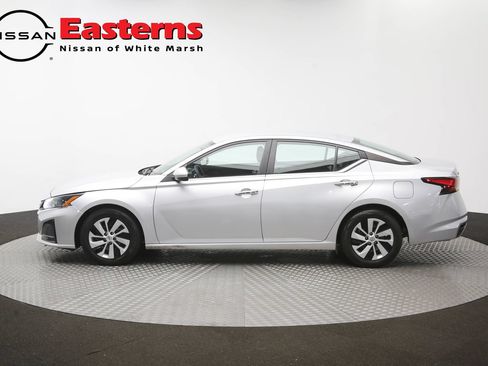 Used 2023 Nissan Altima 2.5 S FWD image 59