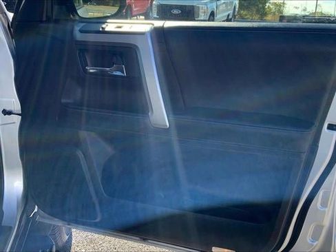 Used 2024 Toyota 4Runner SR5 image 23