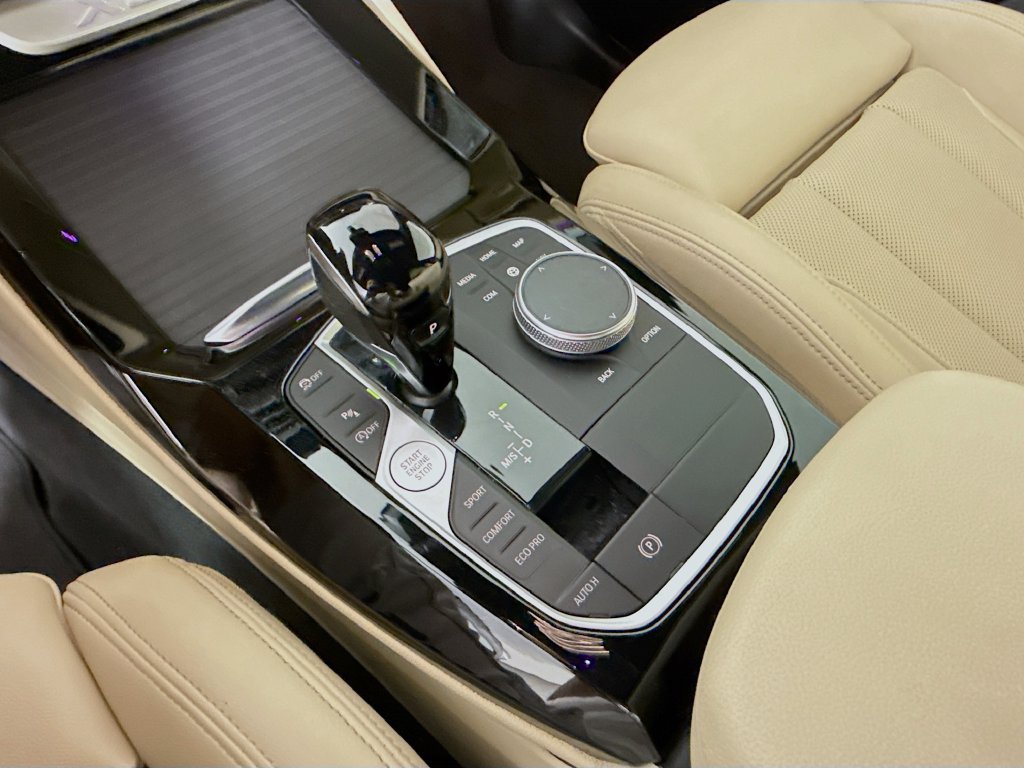 Used 2022 BMW X3 sDrive30i RWD image 18