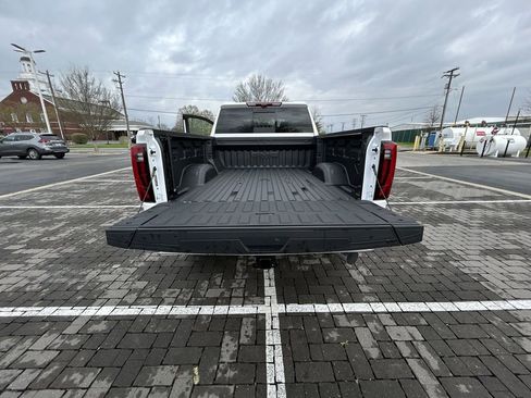 Used 2025 GMC Sierra 2500 Denali Ultimate image 44