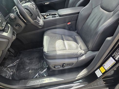 Used 2023 Lexus RX 350 w/ Cold Area Package AWD/4WD image 8