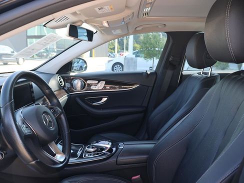 Used 2018 Mercedes-Benz E 300 image 33