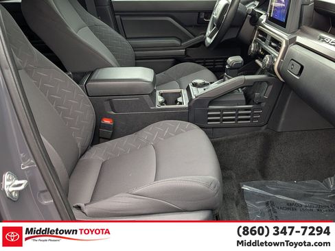 Certified 2025 Toyota Tacoma SR5 image 35