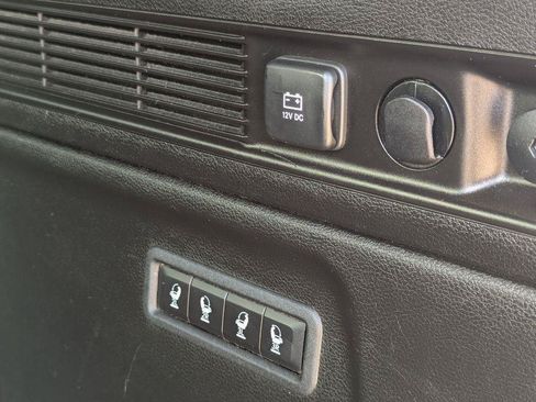 Used 2023 Jeep Wagoneer L Series II AWD/4WD image 35