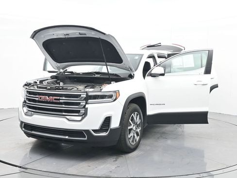 Used 2023 GMC Acadia SLE image 34