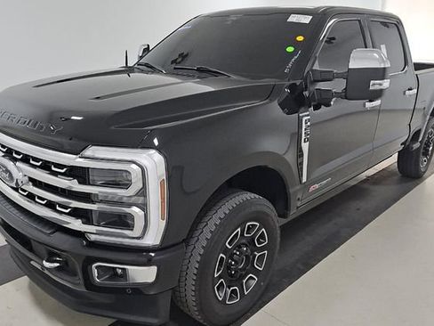 Used 2024 Ford F250 Platinum AWD/4WD image 1