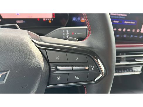 Used 2024 Chevrolet Traverse RS w/ LPO, Floor Liner Package AWD/4WD image 25