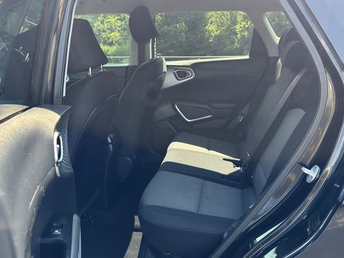 Used 2020 Kia Soul LX FWD image 10