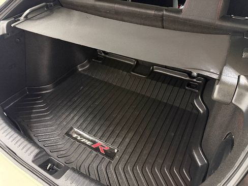Used 2018 Honda Civic Type R image 90